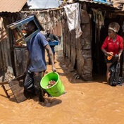 Kenia verklaar vakansiedag om oor vloedslagoffers te treur