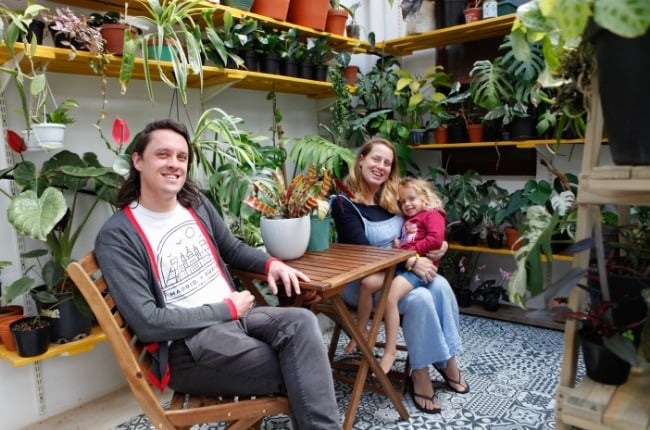 Hout Bay’s house-plant guru Saffron de la Rouviere with her husband, Neil, and daughter Rose. (PHOTO: Ziyaad Douglas)