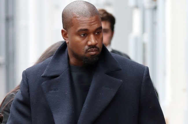 7. Kanye West's Blonde Hair: Fans React to the Change - wide 3