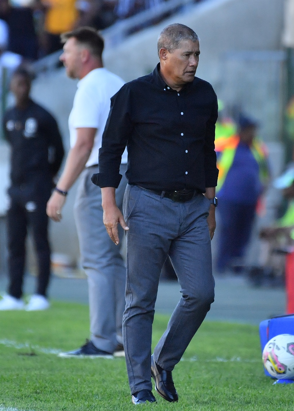 CAPE TOWN, SOUTH AFRICA - MARCH 30: Cavin Johnson (Head Coach) of Kaizer Chiefs during the DStv Premiership match between Cape Town City FC and Kaizer Chiefs at Athlone Stadium on March 30, 2024 in Cape Town, South Africa. (Photo by Grant Pitcher/Gallo Images)