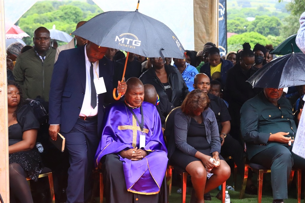 Mourners at the funeral service of Funanani Mbedzi