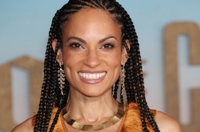 Goapele is aging backwards and seems to still have her groove in tact.