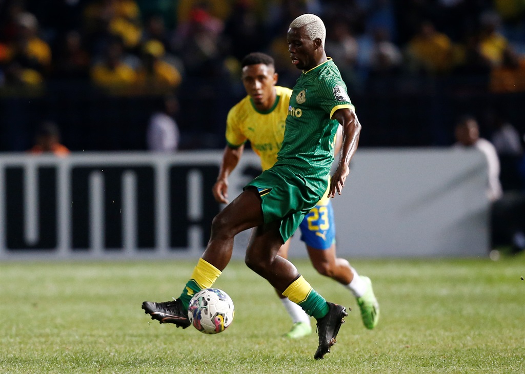 PRETORIA, SOUTH AFRICA - APRIL 05: Lucas Costa of Mamelodi Sundowns in action with Stephane Aziz Ki of Young Africans SC during the CAF Champions League match between Mamelodi Sundowns and Young Africans SC at Loftus Versfeld Stadium on April 05, 2024 in Pretoria, South Africa. (Photo by Gallo Images)