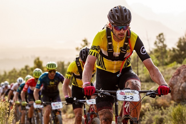 Overall leader, Matt Beers of NinetyOne-songo-Specialized, during Stage 4 of the Cape Epic (Nick Muzik)