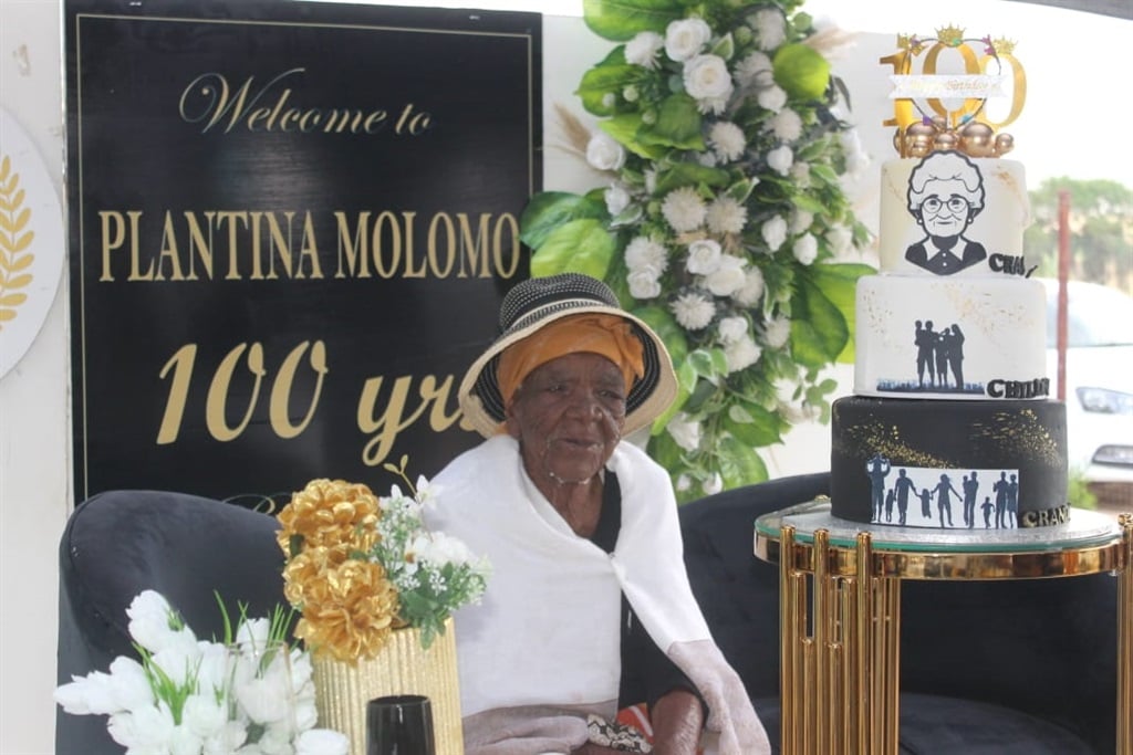 Gogo Plantina Molomo celebrated her 100th birthday on Saturday. Photo by Thokozile Mnguni