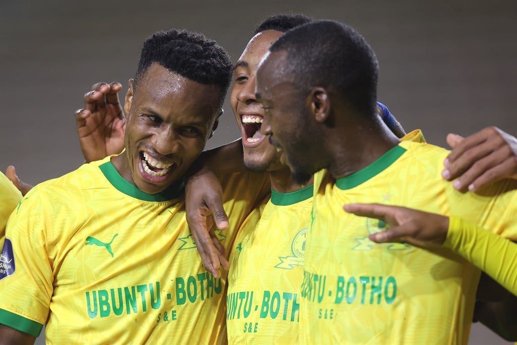 Mamelodi Sundowns captain Themba Zwane alongside celebrating with Peter Shalulile and Lucas Ribeiro. (Shaun Roy/Gallo Images)