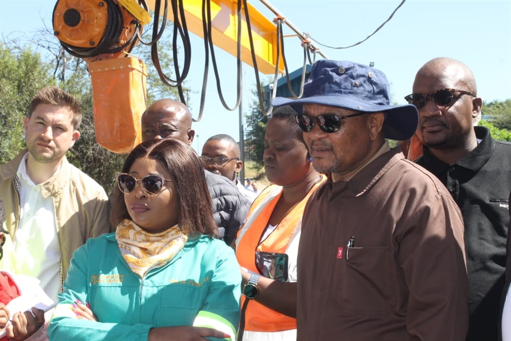 Water and Sanitation Minister Senzo Mchunu, Tshwane Mayor Cilliers Brink, accompanied by deputy ministers David Mahlobo and Judith Tshabalala conduct oversight project inspections of the Rooiwal Wastewater Treatment Works and Klipdrift Package Plant in Hammanskraal on Wednesday. Photo by Thokozile Mnguni Thokozile