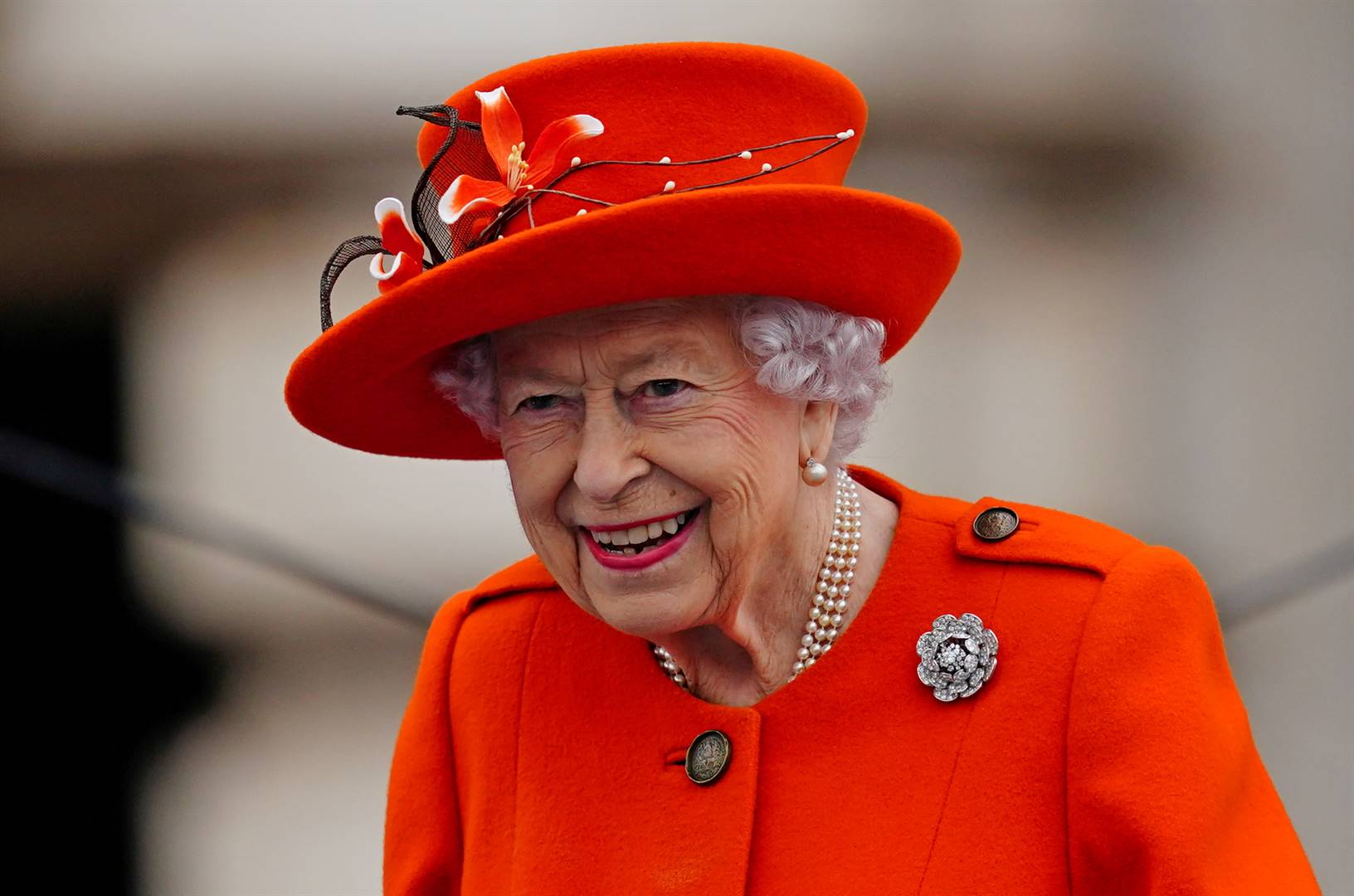 Koningin Elizabeth se dokters het aanbeveel dat sy nog twee weke rus en slegs virtuele vergaderings en ligte take mag uitvoer.  Foto: Reuters