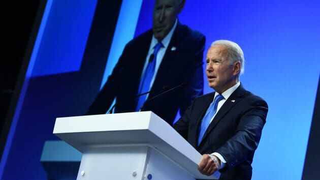 Joe Biden speaking at COP-26.  Photo: Getty Images