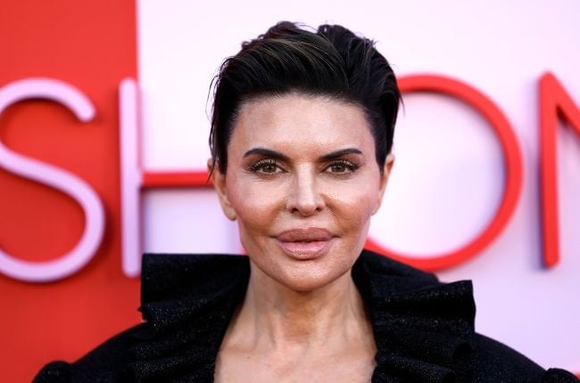 TV personality Lisa Rinna stunned fans with her puffy appearance at a recent Hollywood event. (PHOTO: Gallo Images/Getty Images)