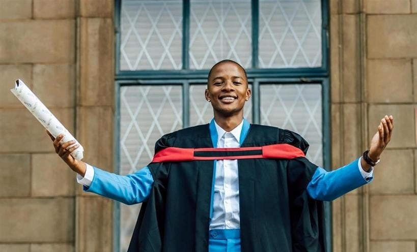 Thato Dithebe, who graduated with a BSc in Engineering from Wits University.