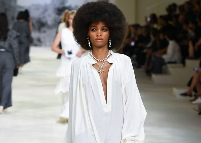 Chanel Cruise 2021 - See All the Looks From Chanel's Cruise 2021 Collection