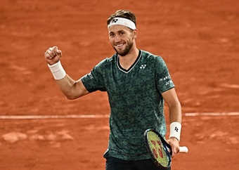 Ruud ends Djokovic jinx in Monte Carlo to set up Tsitsipas title clash