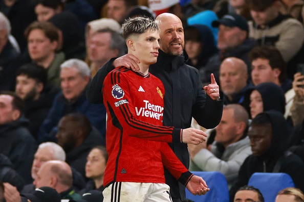Manchester United boss Erik ten Hag has reportedly held showdown talks with Alejandro Garnacho over his recent conduct on social media.