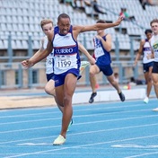 Prodigious Bayanda Walaza rocks and rolls way to fastest teen in the world 'title', seniors watch out