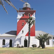Green Point's ‘Moaning Minnie’ providing navigational safety for the past 200 years