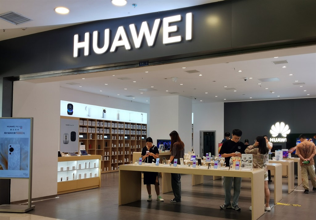 News24 | MTN, Huawei open Joburg tech lab that focuses on artificial intelligence  