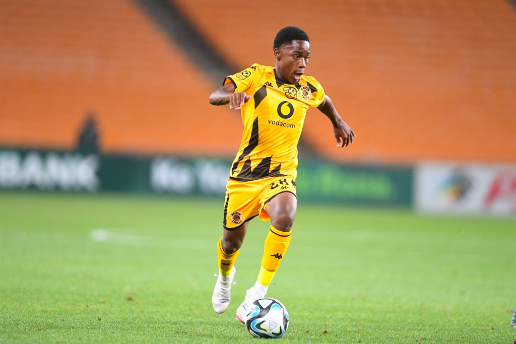 Fans react to Mfundo Vilakazi professional contract