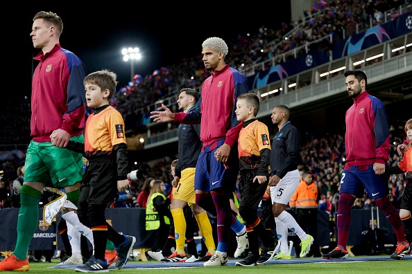 Ronald Araujo has responded to Ilkay Gundogan's criticism following Barcelona's loss to PSG in the UEFA Champions League. 