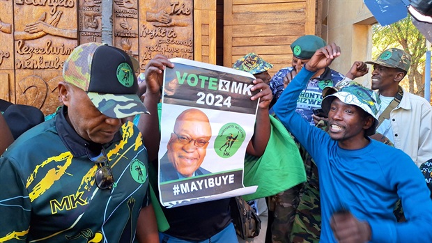 <p>MK members sing: "what did Zuma do" outside the Constitutional Court following a ruling that he is ineligible to stand for election to the National Assembly.&nbsp;</p><p>Picture: Thahasello Mphatsoe/News24</p>