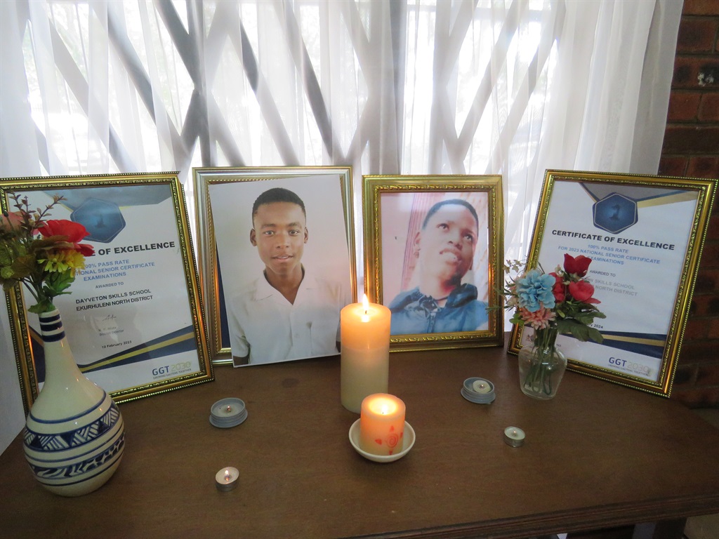 Dead pupils Sphamandla Peterson and Sibusiso Sibiya. Photo by Khaya Masipa