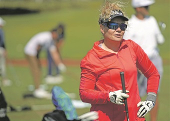Vision beyond sight: Charlene Pienaar's inspiring journey to golf stardom despite visual impairment