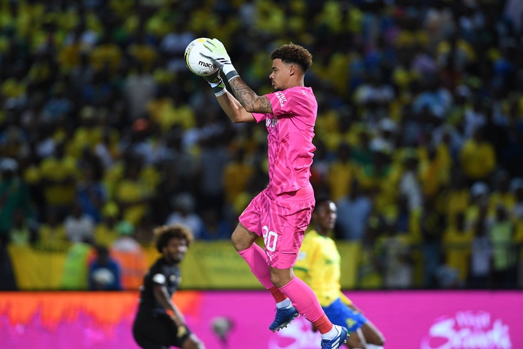 Mamelodi Sundowns goalkeeper Ronwen Williams has become a huge figure of interest in Saudi Arabia where his earnings will be vastly improved. 