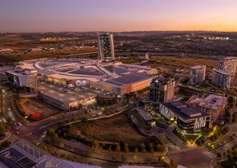 Mall of Africa roof to get padel, saunas and ice plunge pools