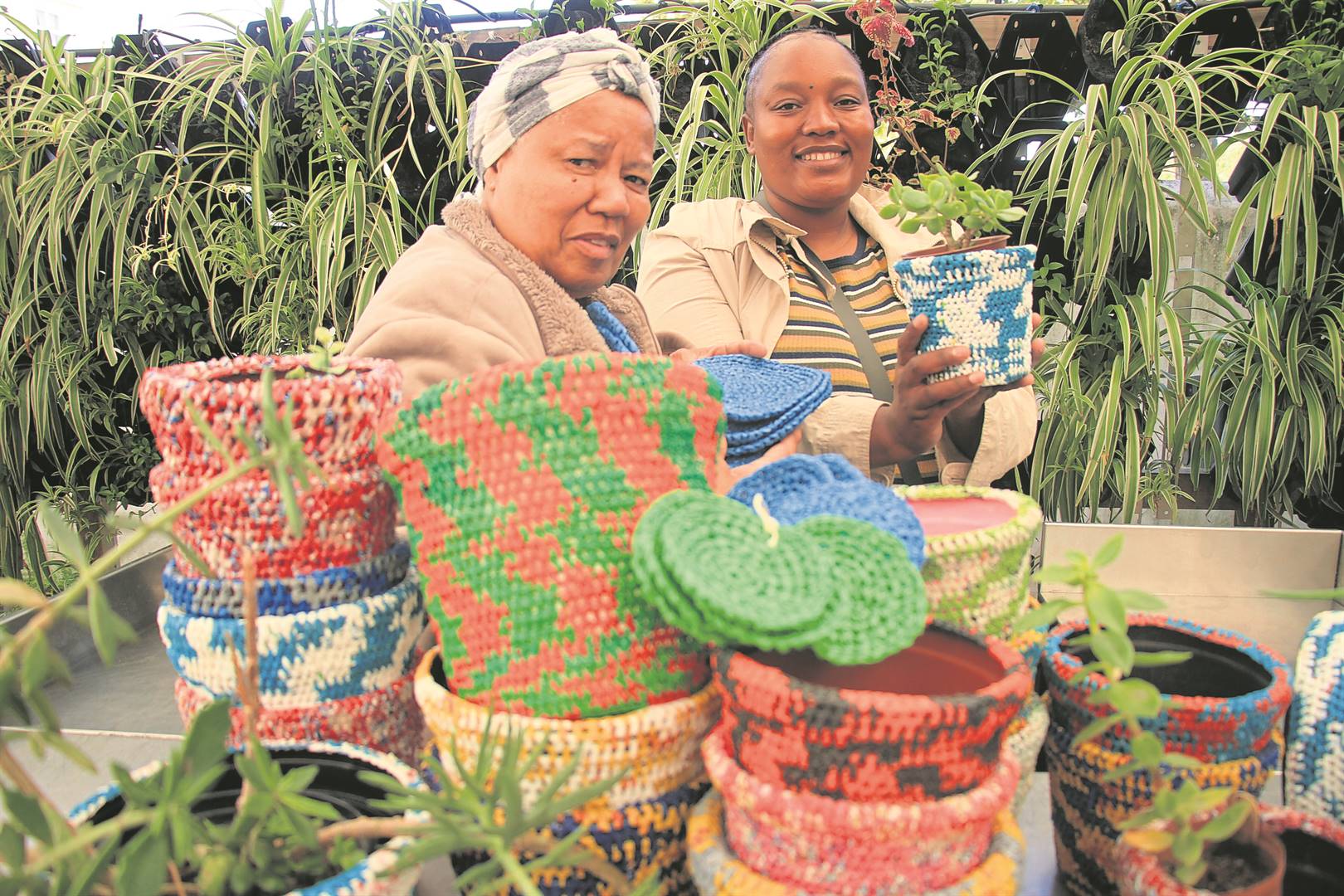These two Khayamandi residents, Julia and Andiswa Mokoena, are doing their bit for Mother Earth, tapping into their creative side to create colourful pot plant holders using plastic shopping bags – some of which are also recycled. The duo of “There is Life Here in Khayamandi” showcased their crocheted works at the Earth Day 2024 celebration at the CoCreate Hub in Stellenbosch on Monday (22 April). The handmade products are, in turn, sold to fund a soup kitchen that feeds children and the elderly from the township three times a week. Read the full article on the Earth Day event at the hub on page 8. Photo: Francois Lombard