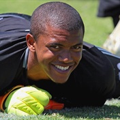 Downs Shower Debutant With Love After 5-Year Wait