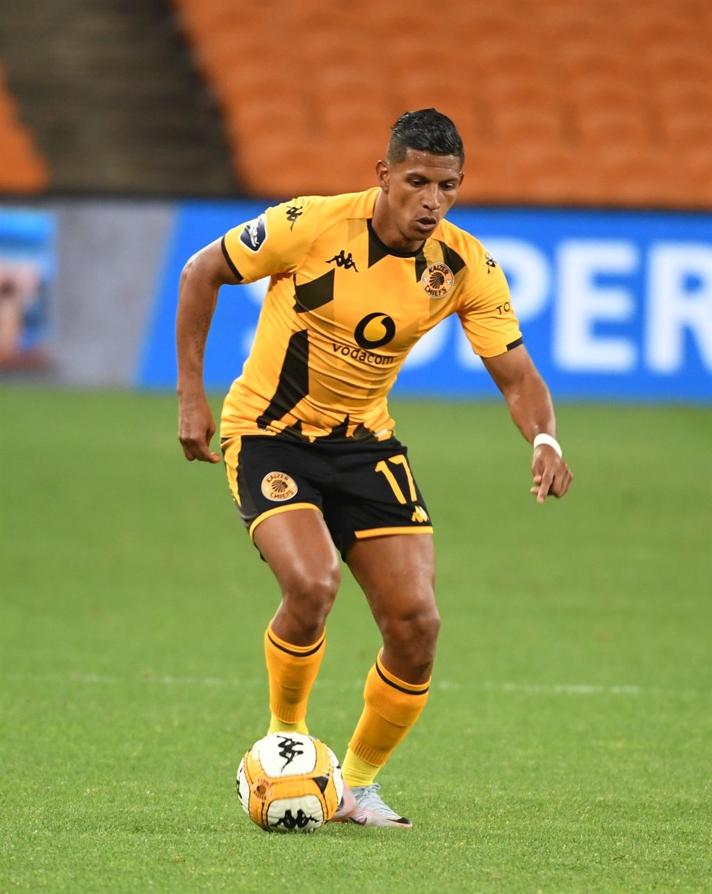 JOHANNESBURG, SOUTH AFRICA - NOVEMBER 08: Edson Castillo of Kaizer Chiefs during the DStv Premiership match between Kaizer Chiefs and Cape Town Spurs at FNB Stadium on November 08, 2023 in Johannesburg, South Africa. (Photo by Lee Warren/Gallo Images),ôB