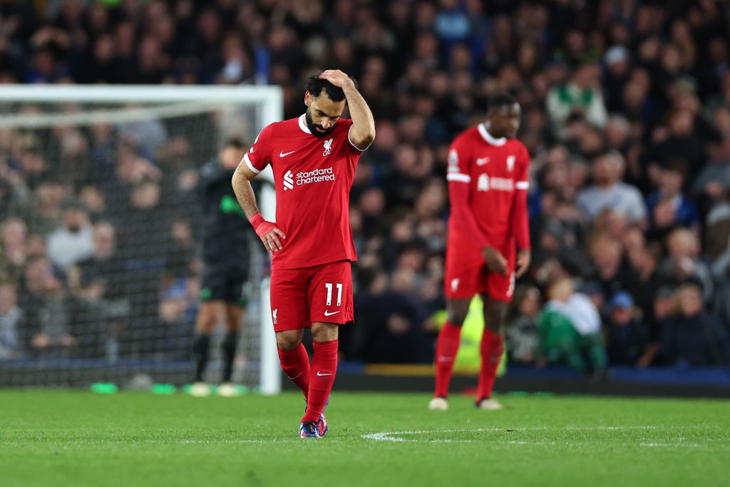 LIVERPOOL, ENGLAND - APRIL 24: A dejected Mohamed Salah of Liverpool after conceding the second goal during the Premier League match between Everton FC and Liverpool FC at Goodison Park on April 24, 2024 in Liverpool, England.(Photo by Robbie Jay Barratt - AMA/Getty Images)