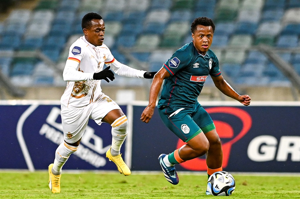 DURBAN, SOUTH AFRICA - DECEMBER 29: Rowan Human of AmaZulu FC and Mfundo Thikazi of Royal AM during the DStv Premiership match between AmaZulu FC and Royal AM at Moses Mabhida Stadium on December 29, 2023 in Durban, South Africa. (Photo by Darren Stewart/Gallo Images)