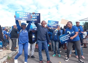 WATCH | DA marches in Gqeberha for slain toddler but residents remain indifferent at 'election attention'