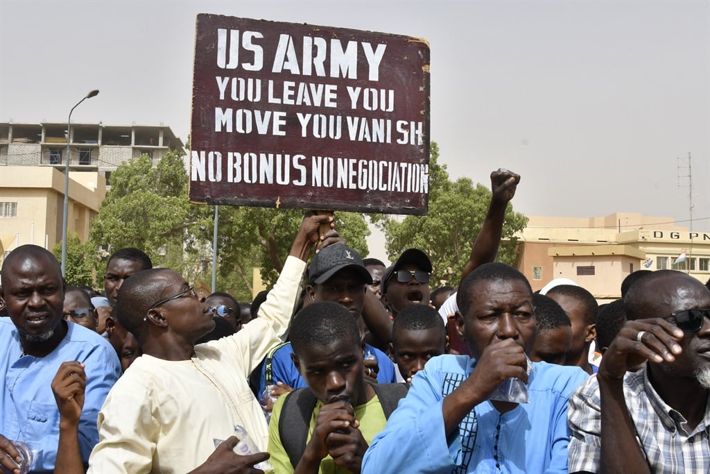 News24 | US troops start leaving Niger as ordered – with mutual praise and promises of future cooperation