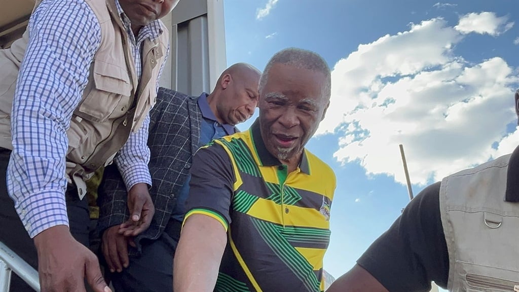 Former ANC president Thabo Mbeki on a campaign trail at Jabulani Mall, Soweto. Photo by Nhlanhla Khomola