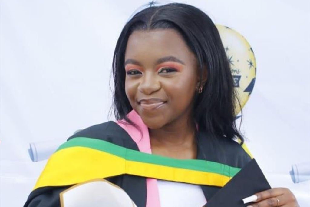 Eastern Cape teenager Owami Ngqono graduated with a Bachelor of Agriculture in Economics at the University of Fort Hare. (Supplied)