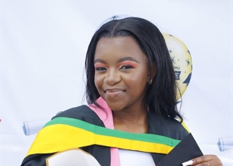 At just 19, 'excited' Eastern Cape teen gets agriculture degree at Fort Hare university
