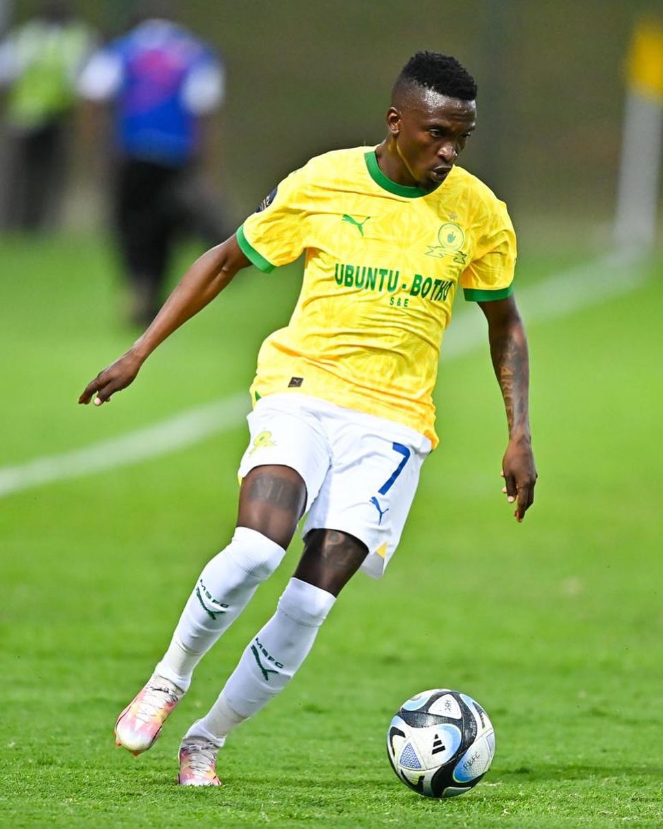During Mamelodi Sundowns winger Lesiba Nku might have invented a new skill during his team's match against Golden Arrows.

