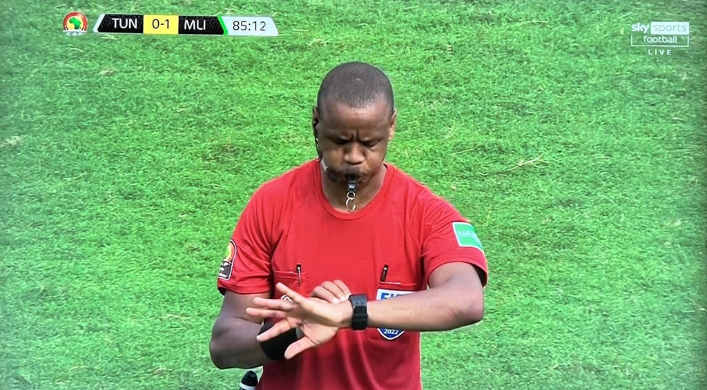 A TV screengrab that turned Zambian referee Janny Sikazwe into a meme senstation.