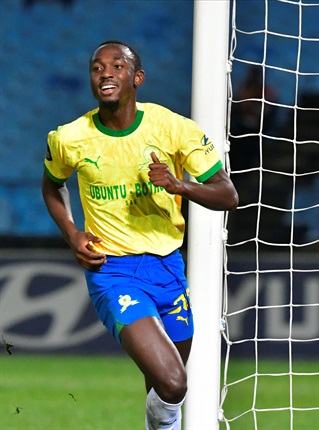 <p><strong>RESULT:</strong><br /></p><p><strong>Mamelodi Sundowns 1-0 Royal AM</strong></p><p>Peter Shalulile's late header gives Sundowns maximum points and extends their unbeaten record.</p>