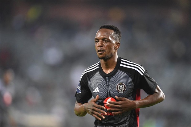 <p><strong>HALFTIME: </strong></p><p><strong>Orlando Pirates 1-0 Richards Bay FC</strong></p><p>As things stand, Cape Town Spurs will be relegated this evening.</p>