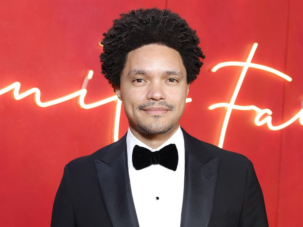 Trevor Noah attends the 2024 Vanity Fair Oscar Party Hosted By Radhika Jones at Wallis Annenberg Center for the Performing Arts on 10 March 2024 in Beverly Hills, California. (Stefanie Keenan/VF24/WireImage for Vanity Fair)