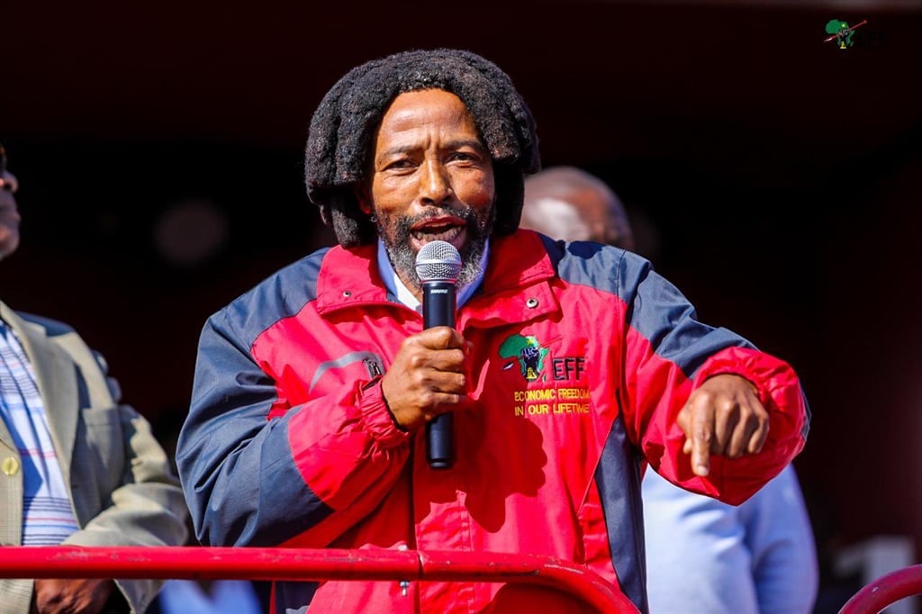 Appearing alongside ANC leaders at the party's Chris Hani manifesto launch, King Buyelekhaya Dalindyebo had earlier warned that the ANC would win the elections through fraudulent means