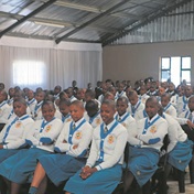 Municipality donates blankets to learners after hostel fire