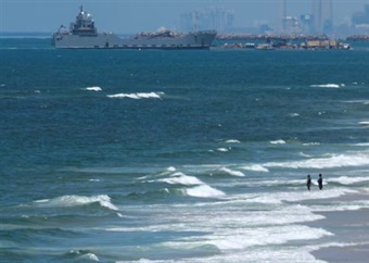 Aid begins to arrive in Gaza via U.S.-built pier