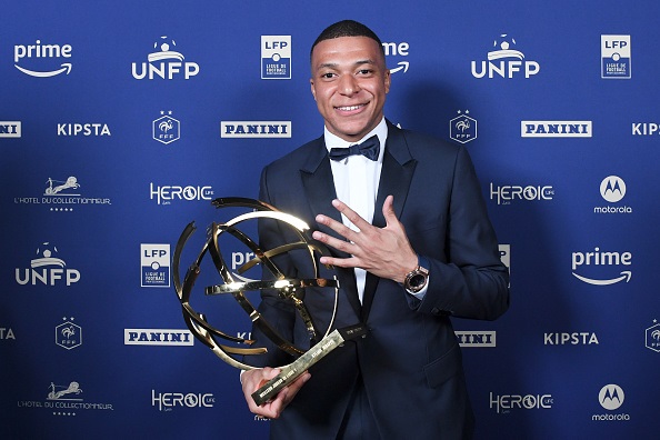 Kylian Mbappe is among a list of top players confirmed to be leaving their clubs. 