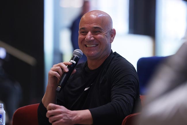 Sport | American tennis legend Agassi to replace McEnroe as Laver Cup captain