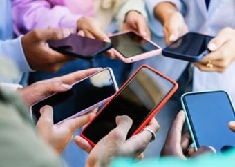 The power of partial digital detox: A clinical psychologist's guide to genuine connections