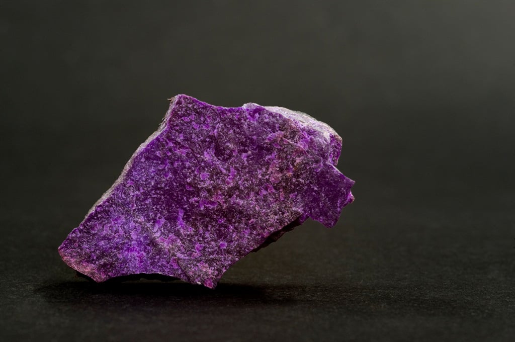 News24 | Purple patch or purple pain?  The blessing and curse of Kalahari sugilite
